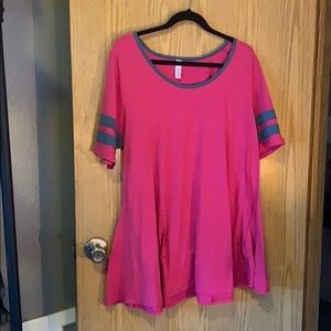 Lularoe 3/4 length shirt